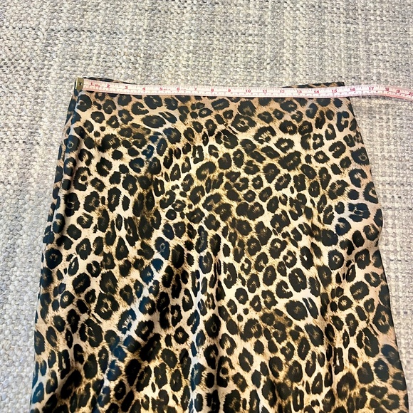 NWT The Kooples Leopard Prink Silk Midi Skirt Size Large - Picture 8 of 8